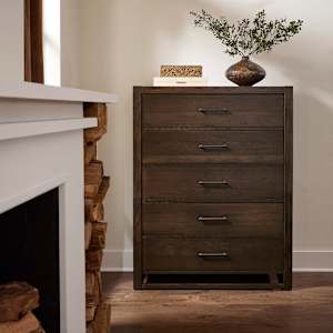 Lodge & Loft Chest